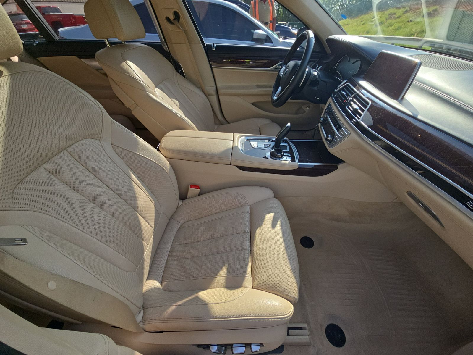 2019 BMW 7 Series 740i xDrive AWD