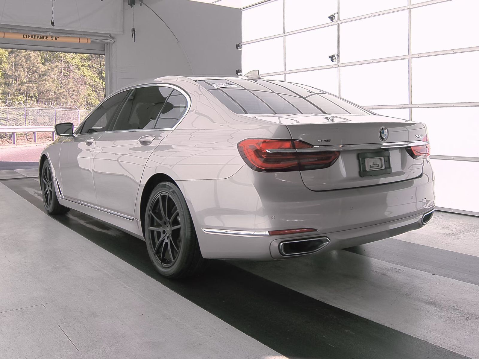 2019 BMW 7 Series 740i xDrive AWD