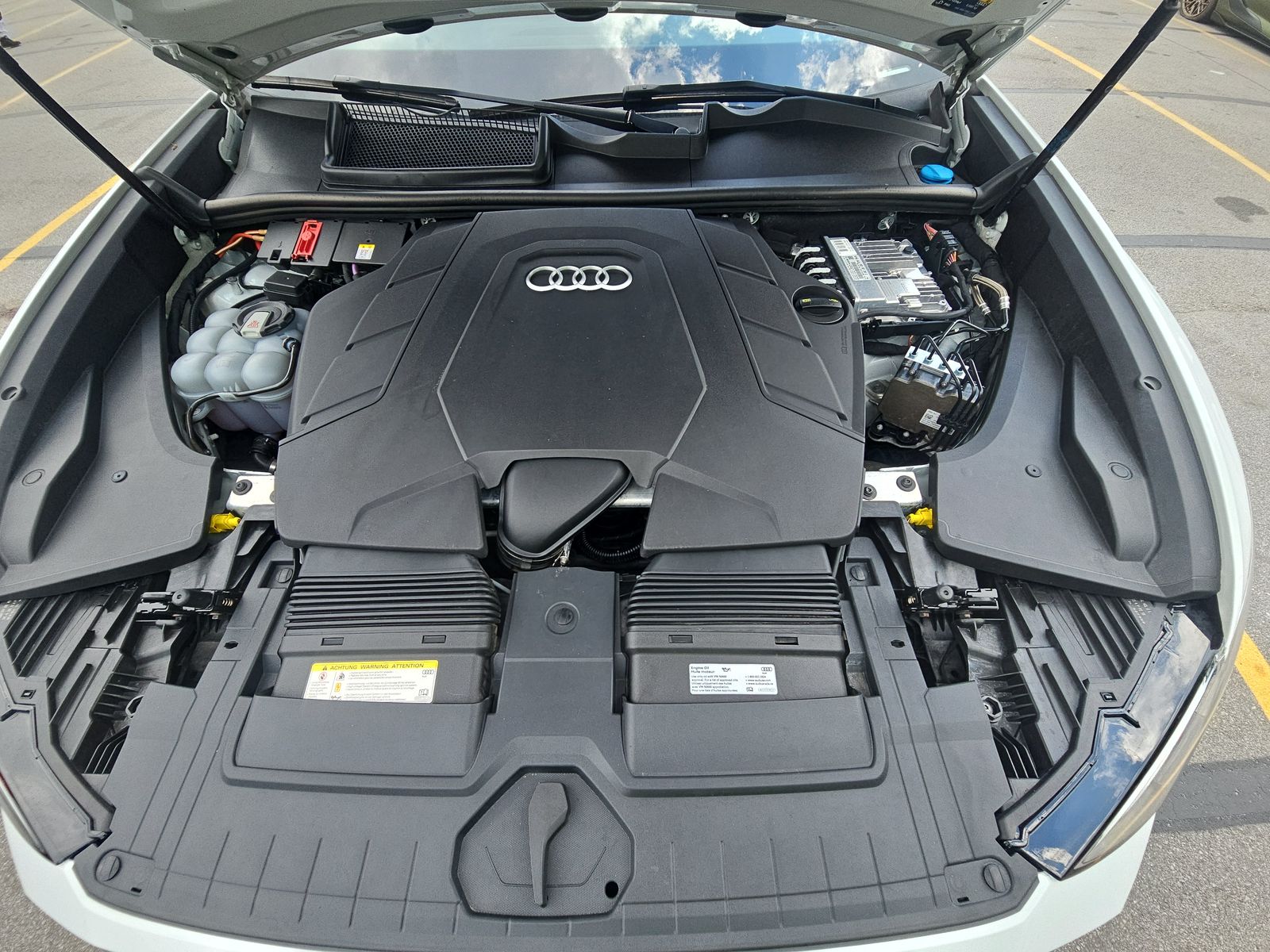 2019 Audi Q8 Premium AWD