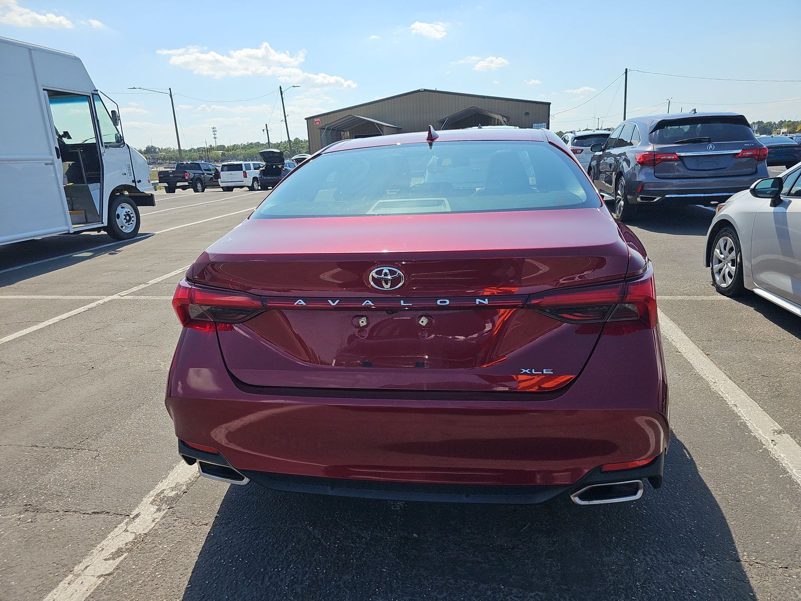 2019 Toyota Avalon XLE FWD