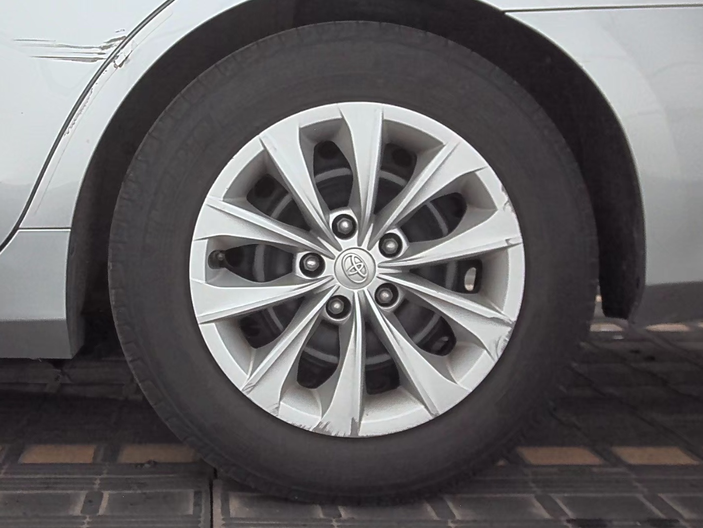 car image