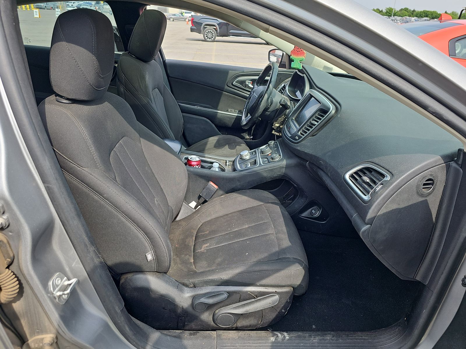 2015 Chrysler 200 Limited FWD