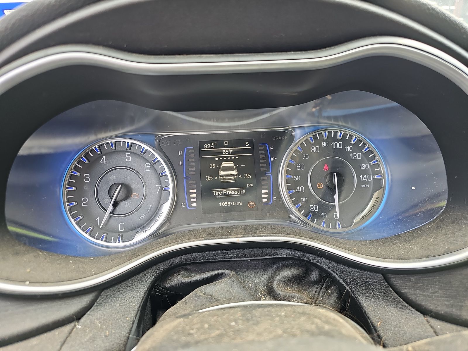 2015 Chrysler 200 Limited FWD