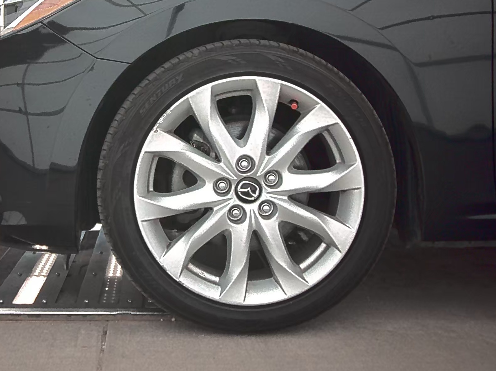 2015 MAZDA MAZDA3 s Grand Touring FWD