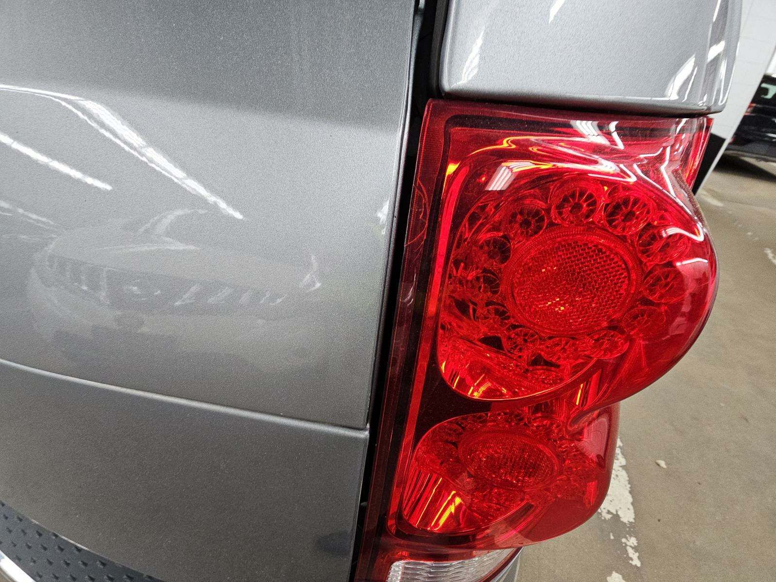 2019 Dodge Grand Caravan SE 35th Anniversary Edition FWD