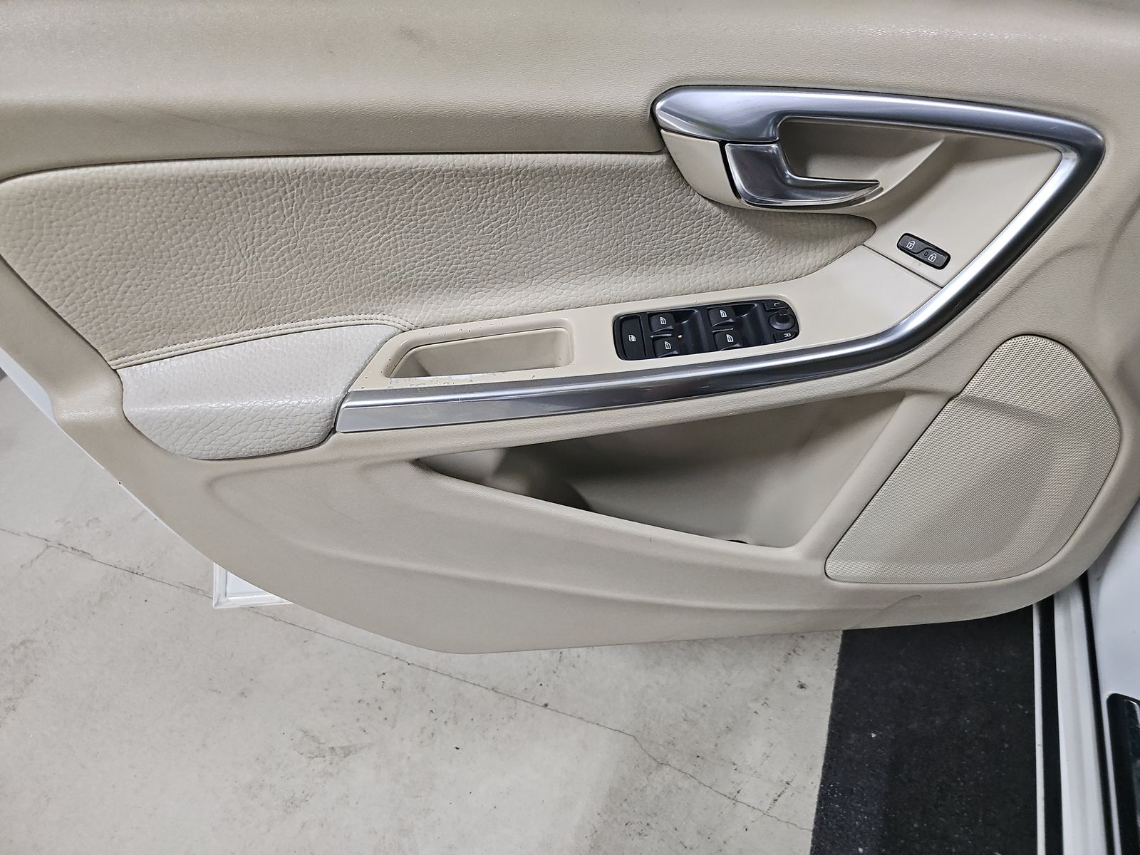 2014 Volvo S60 T5 FWD