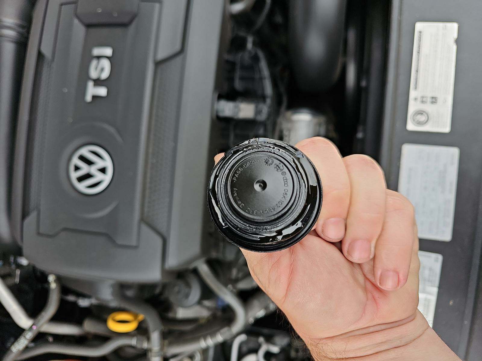 2017 Volkswagen Passat 1.8T R-Line FWD