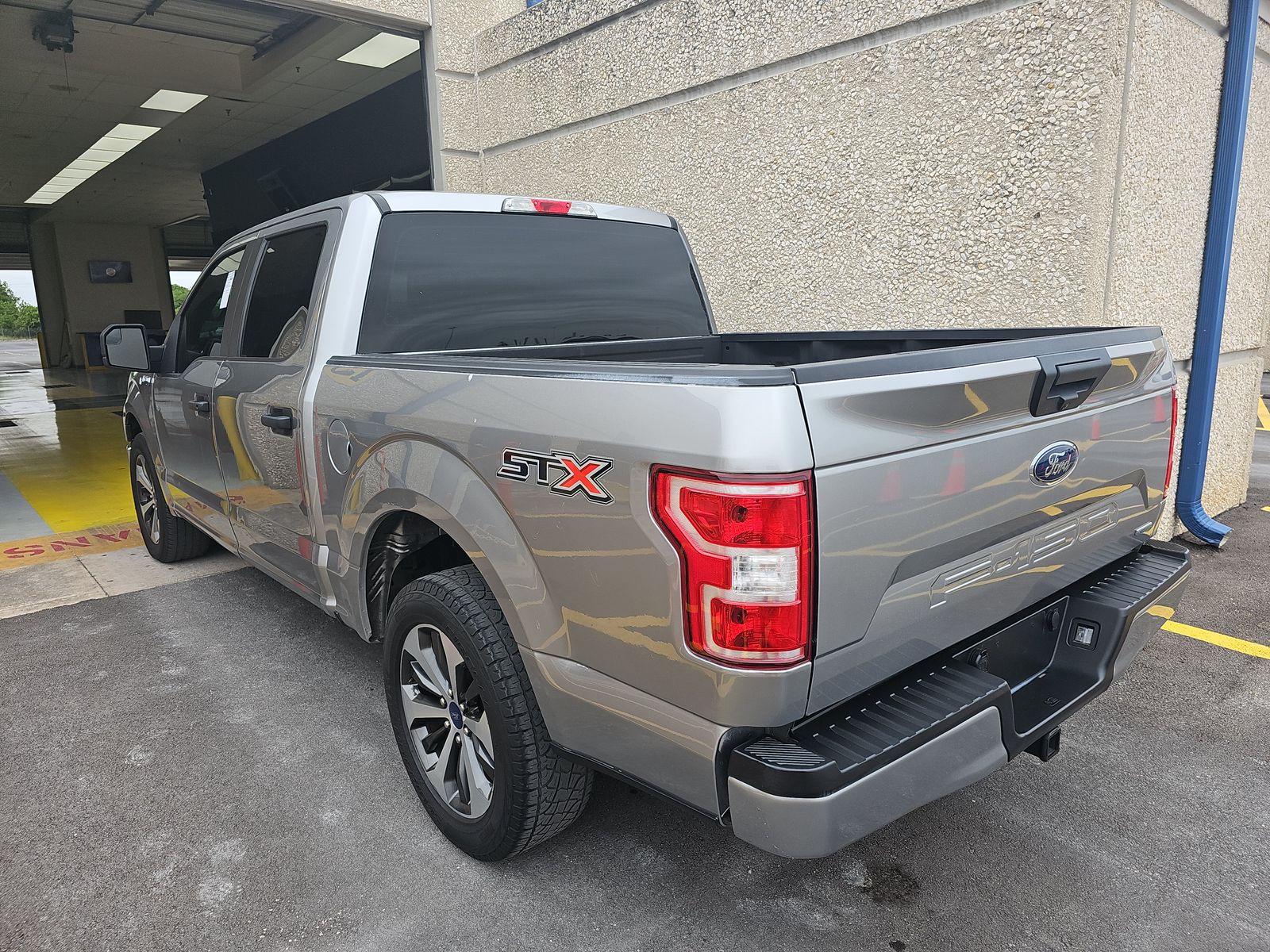 2020 Ford F-150 XL RWD