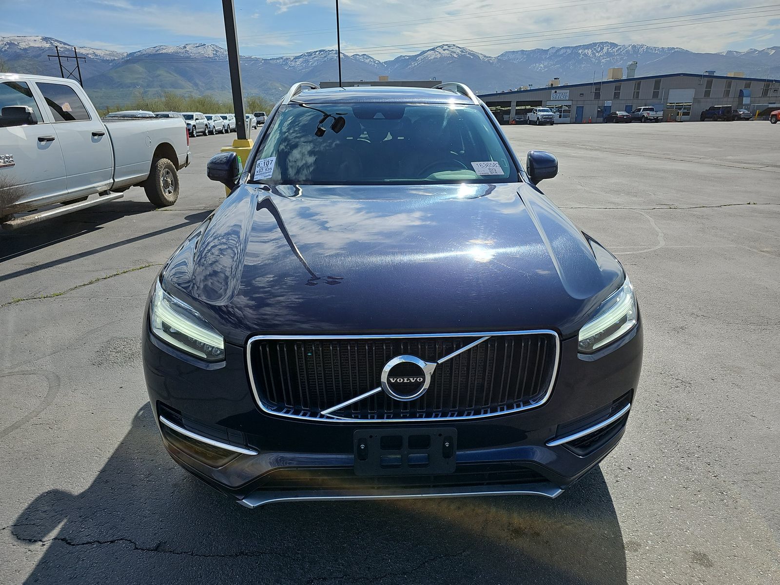 2019 Volvo XC90 T6 Momentum AWD