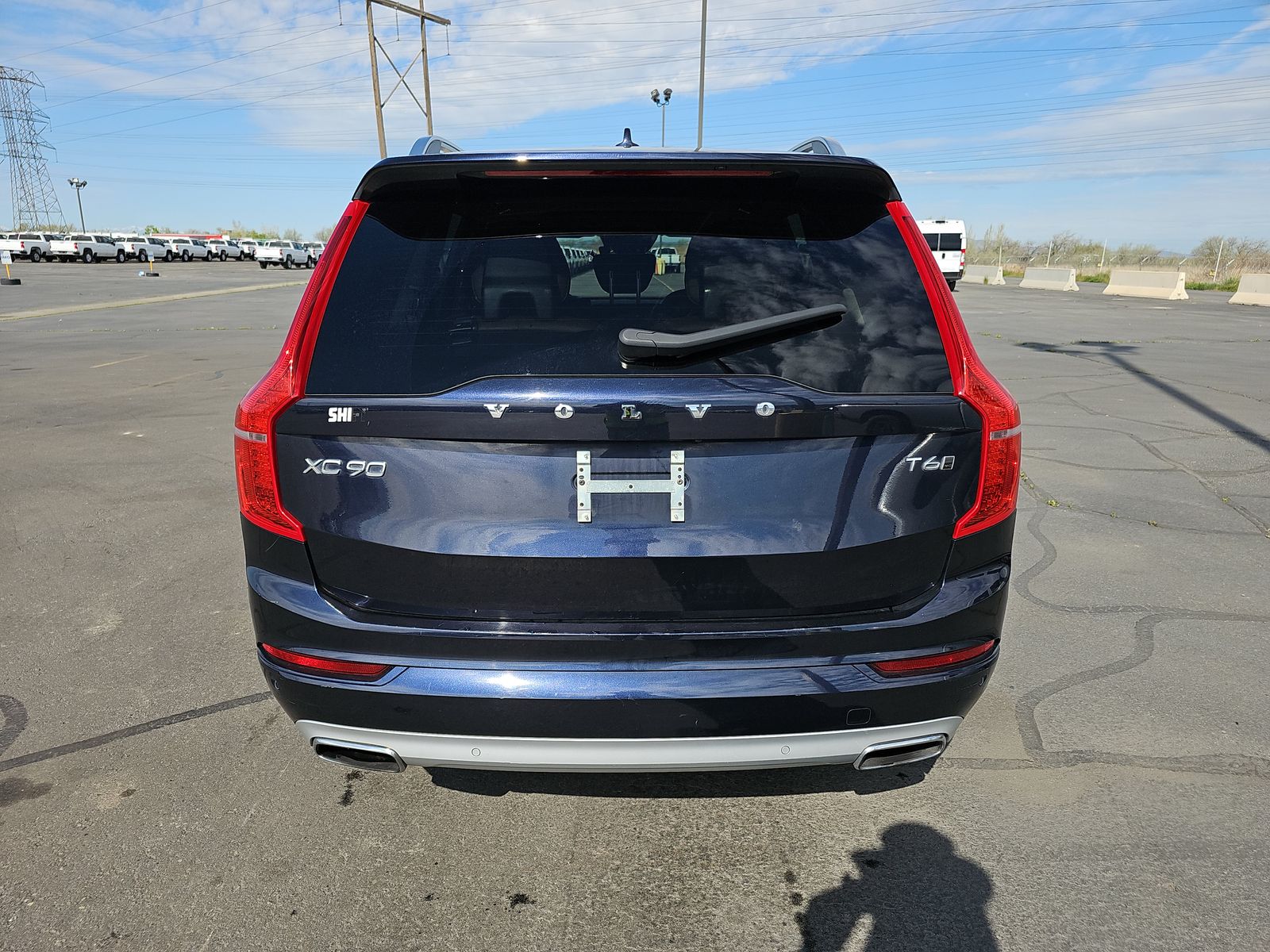 2019 Volvo XC90 T6 Momentum AWD