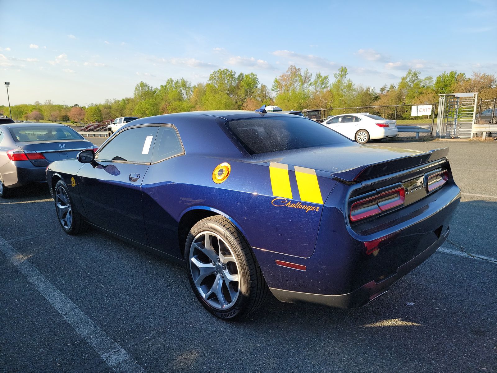 2015 Dodge Challenger SXT Plus RWD