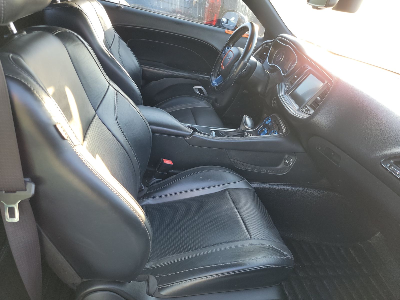 2015 Dodge Challenger SXT Plus RWD