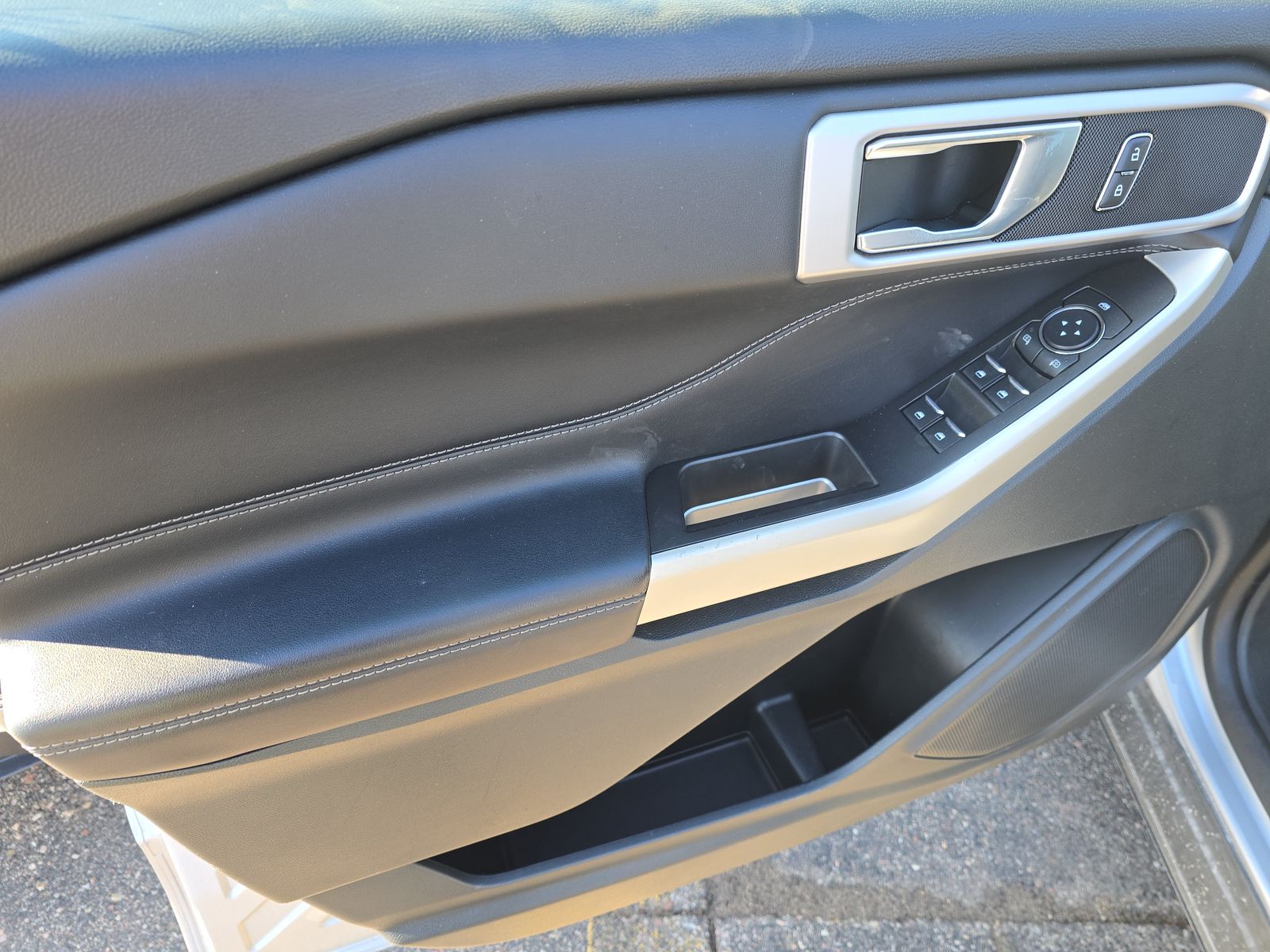 2021 Ford Explorer XLT AWD