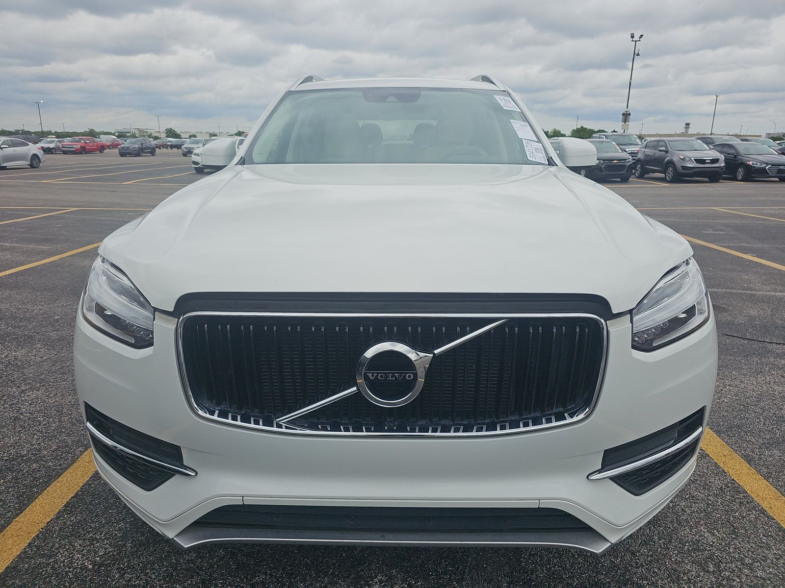 2019 Volvo XC90 T5 Momentum FWD