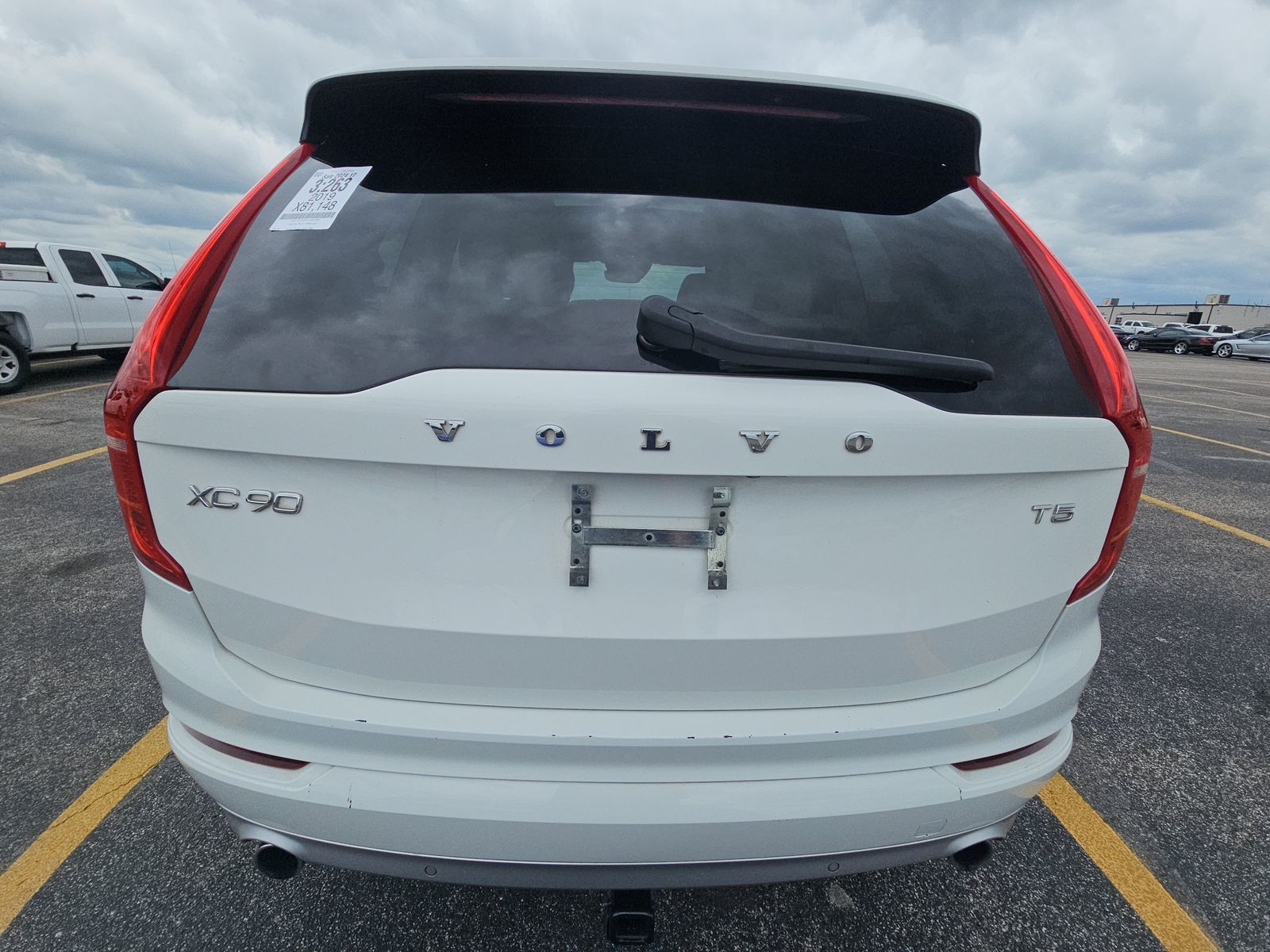 2019 Volvo XC90 T5 Momentum FWD