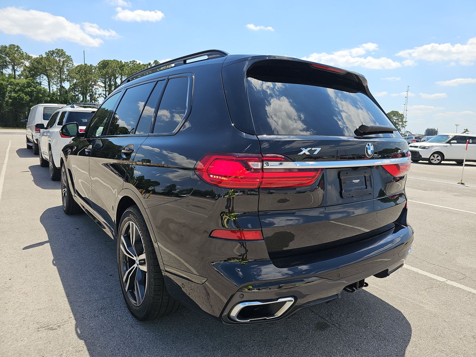 2021 BMW X7 xDrive40i AWD