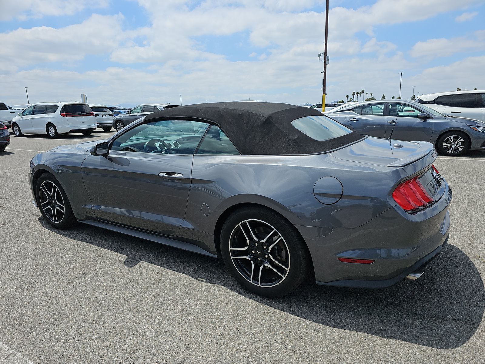 2021 Ford Mustang EcoBoost Premium RWD