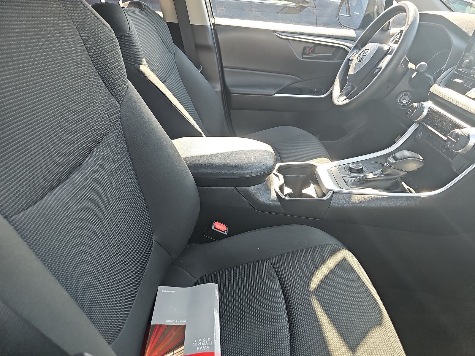 2021 Toyota RAV4 Hybrid LE AWD