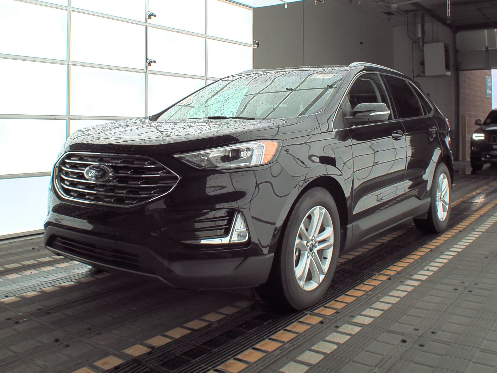 Used 2020 Ford Edge SEL with VIN 2FMPK4J93LBB14098 for sale in Minneapolis, Minnesota