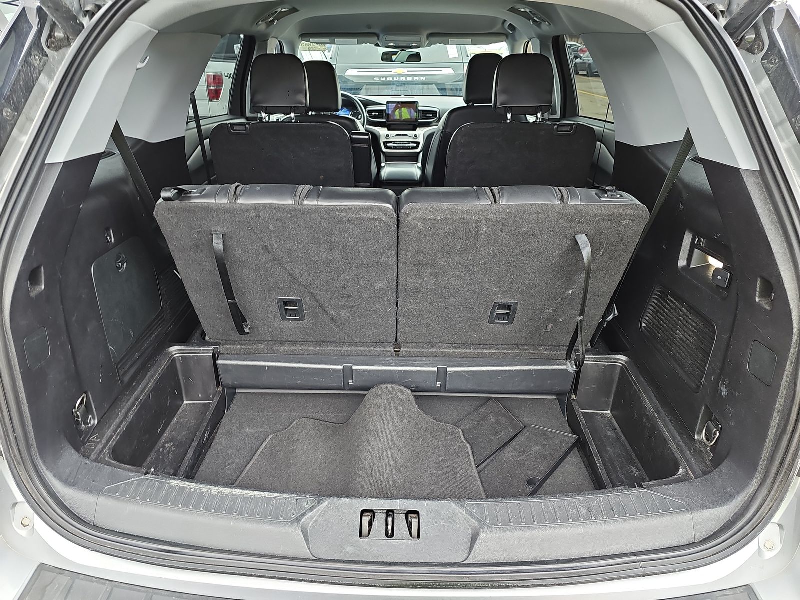 2021 Ford Explorer XLT AWD