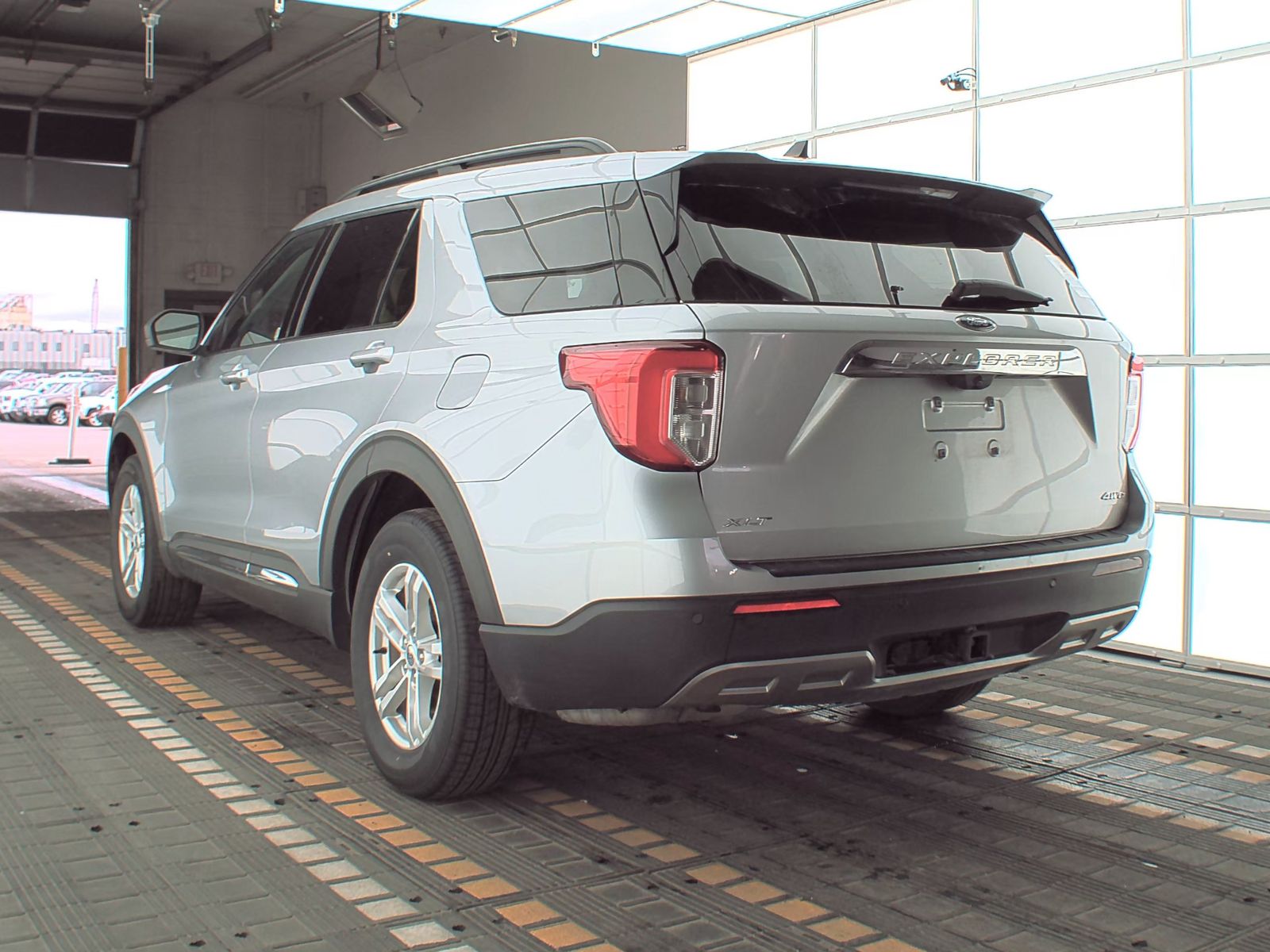 2021 Ford Explorer XLT AWD