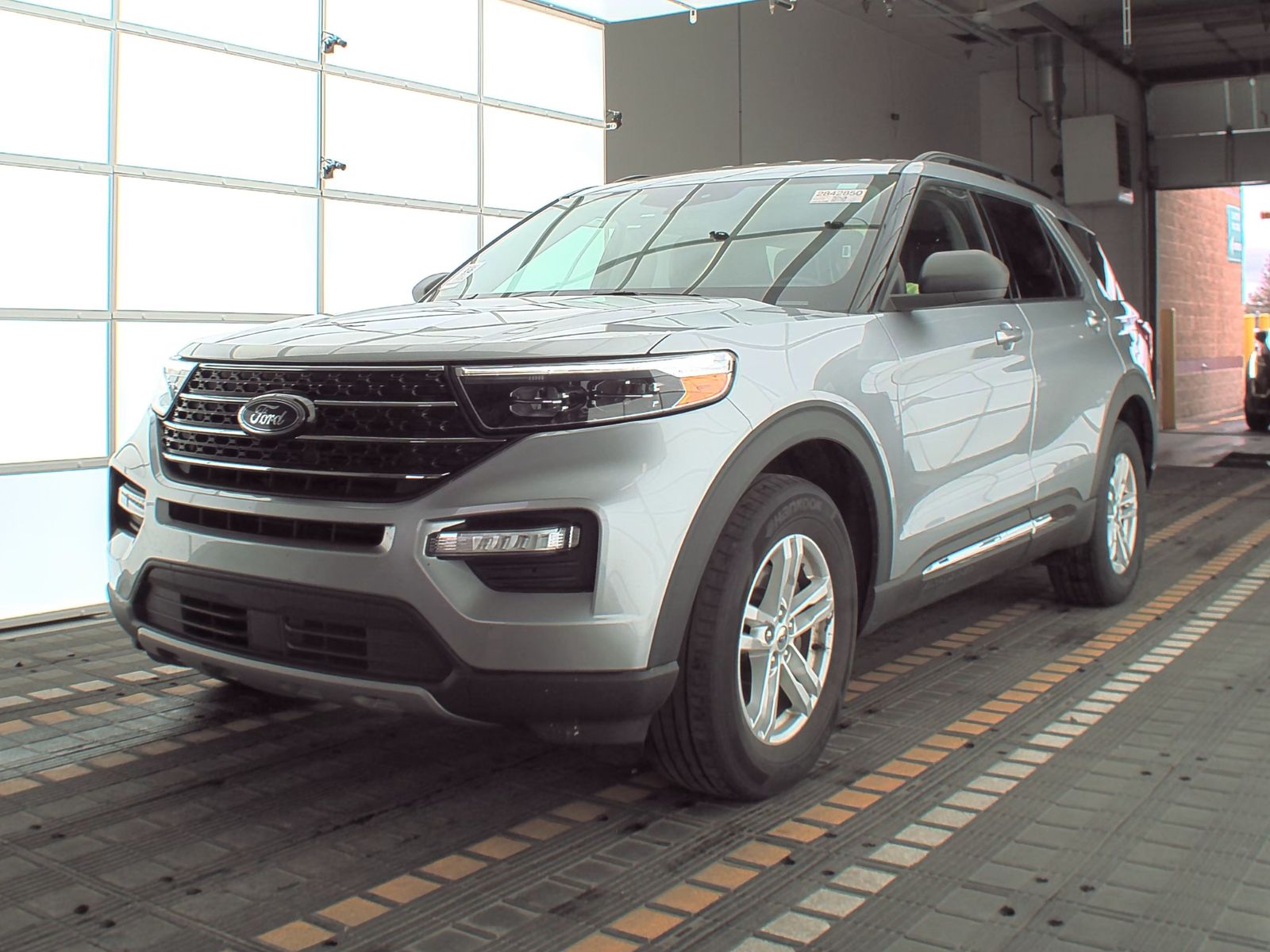 2021 Ford Explorer XLT AWD