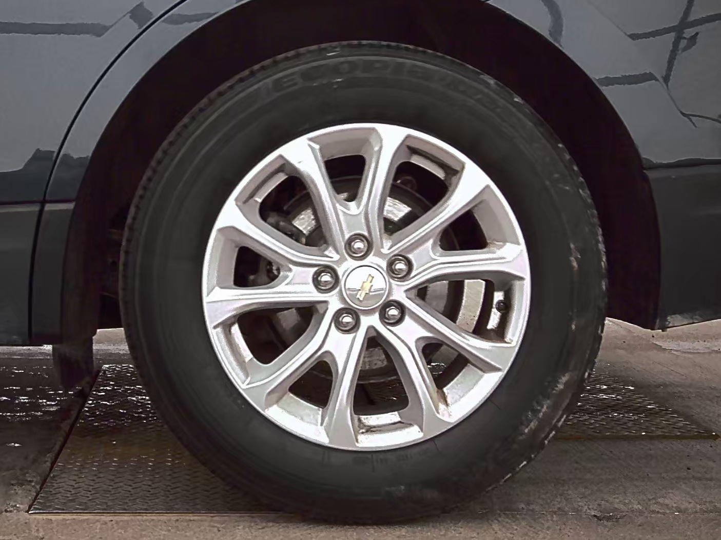 2019 Chevrolet Equinox LS AWD