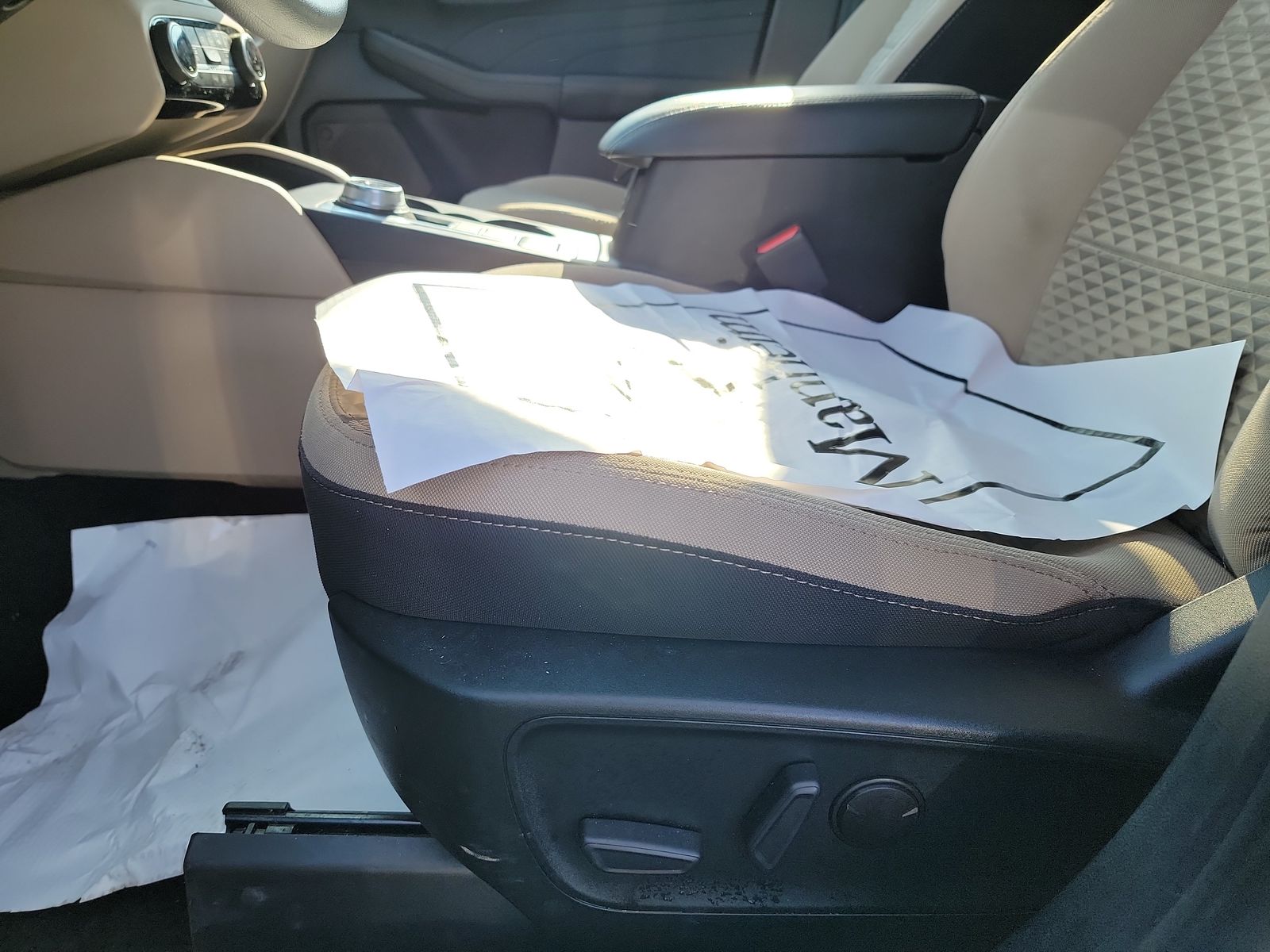 2022 Ford Escape Hybrid SE AWD