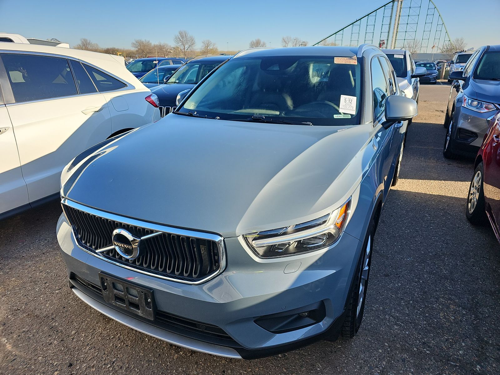 Used 2022 Volvo XC40 T5 Momentum with VIN YV4162UKXN2760083 for sale in Minneapolis, Minnesota