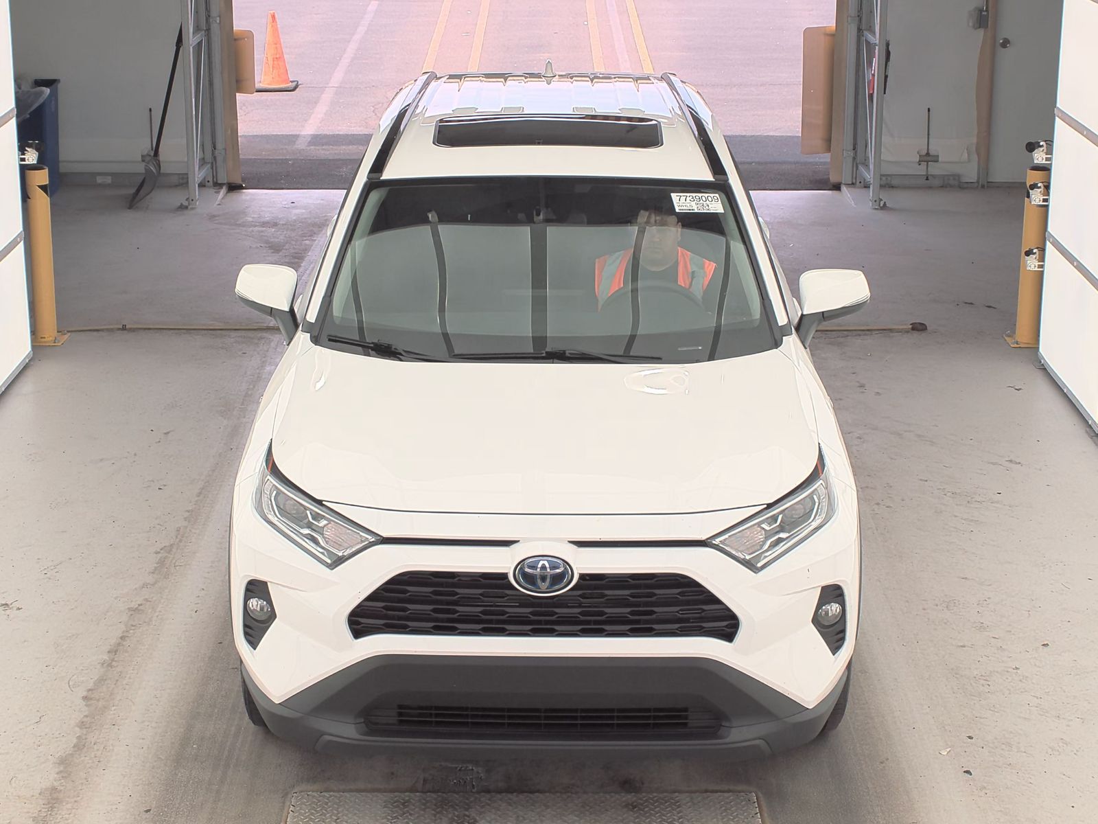 2020 Toyota RAV4 Hybrid XLE AWD