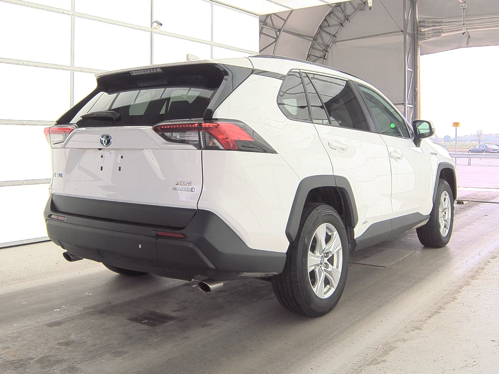 2020 Toyota RAV4 Hybrid XLE AWD