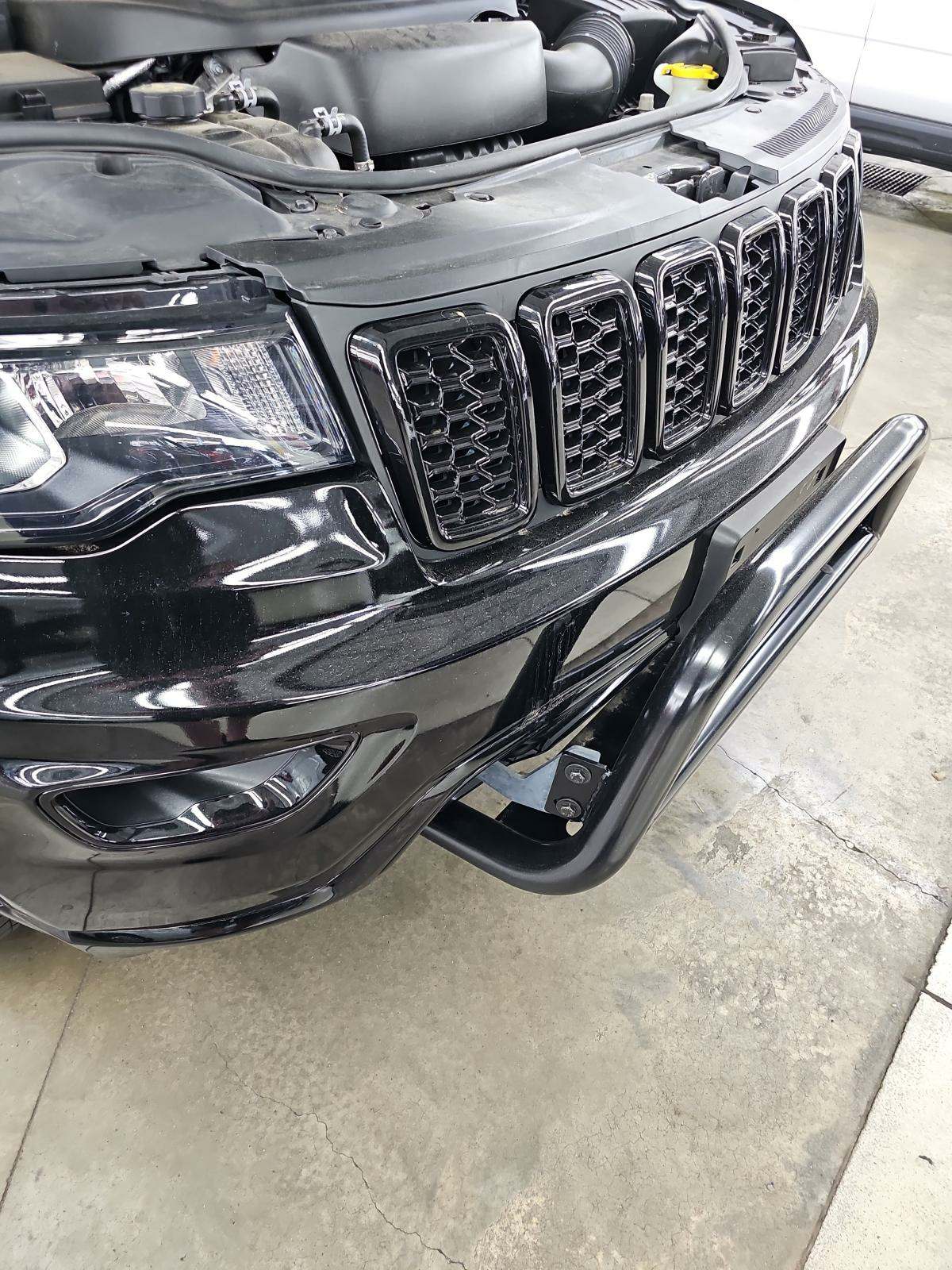 2018 Jeep Grand Cherokee Laredo Altitude Edition AWD