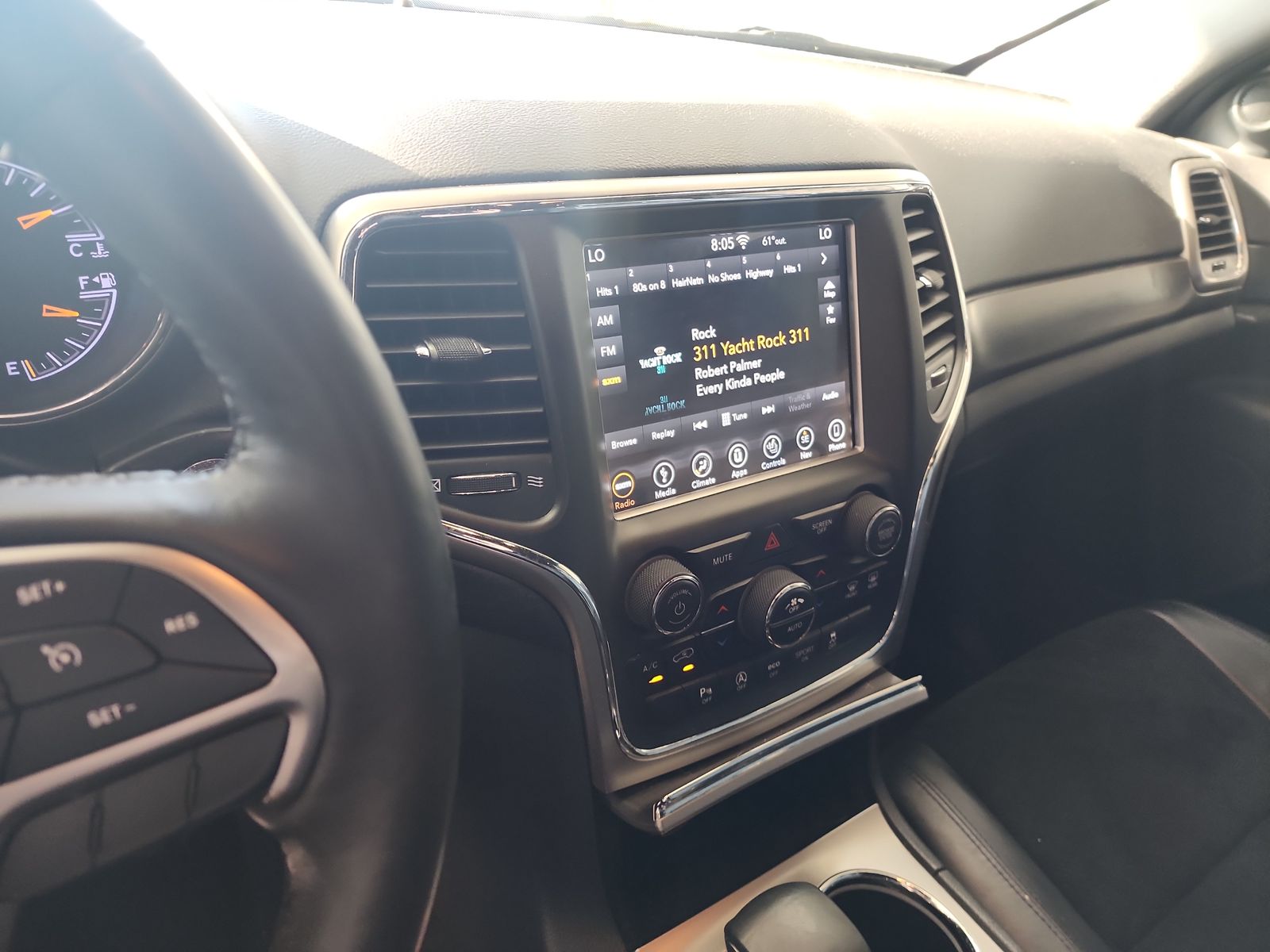 2018 Jeep Grand Cherokee Laredo Altitude Edition AWD