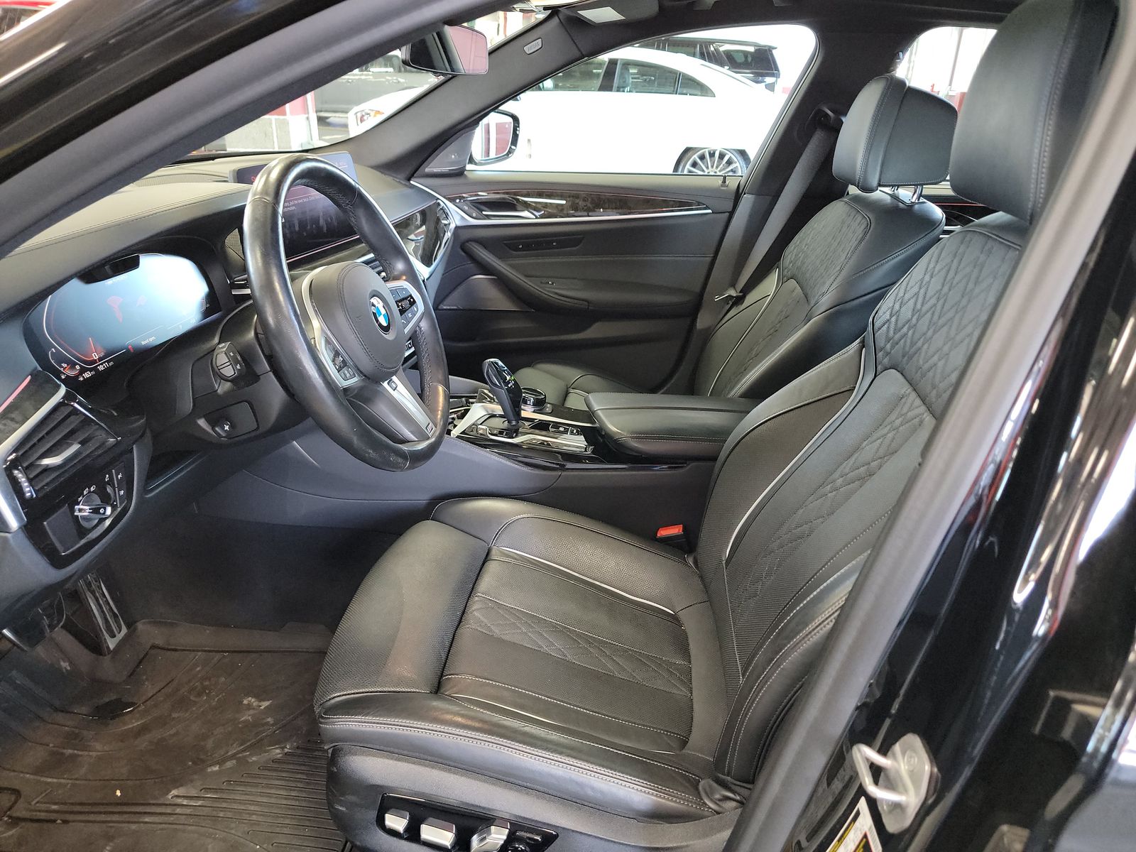 2021 BMW 5 Series M550i xDrive AWD