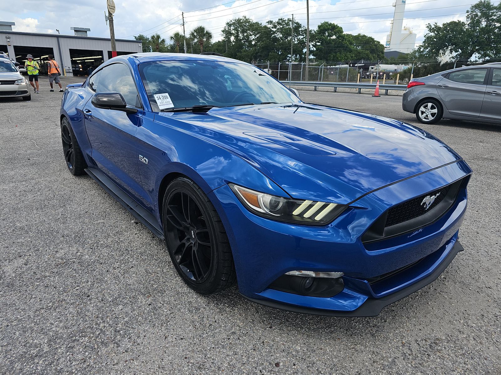 2017 Ford Mustang GT RWD