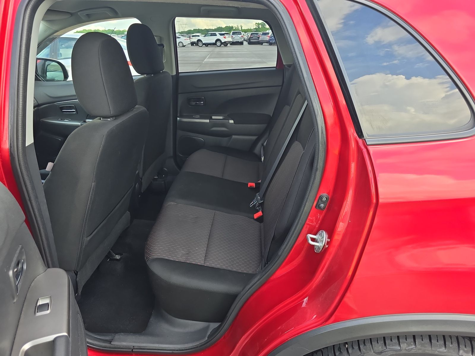 2019 Mitsubishi Outlander Sport ES FWD