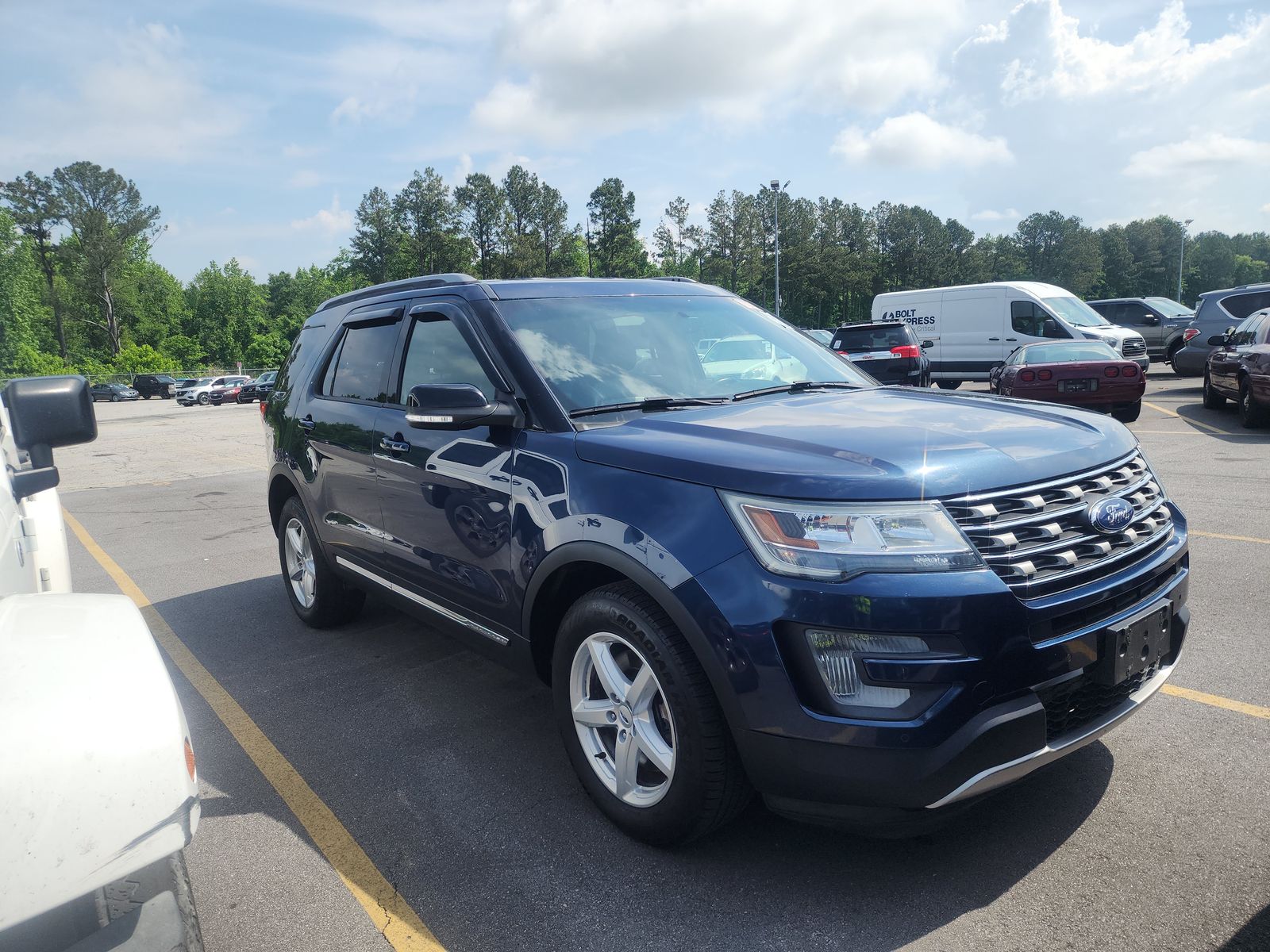 2016 Ford Explorer XLT AWD