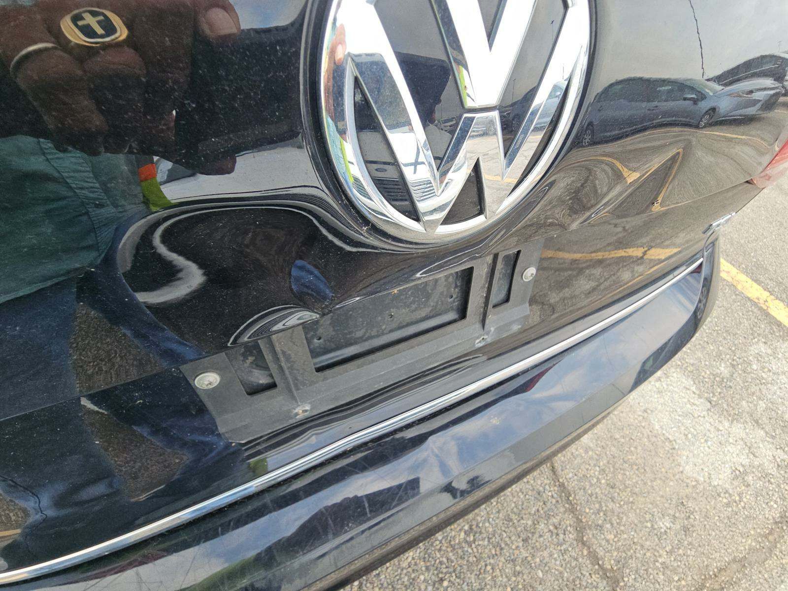 2017 Volkswagen Jetta 1.8T SEL FWD