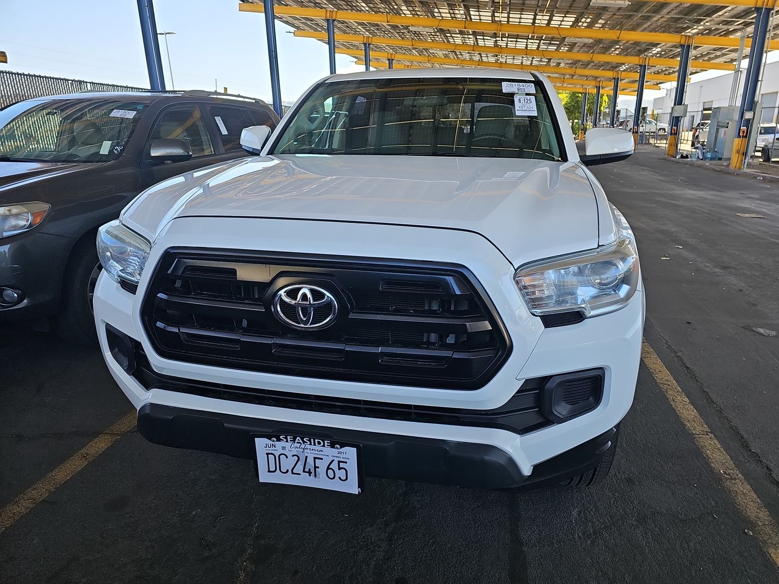 2017 Toyota Tacoma SR RWD