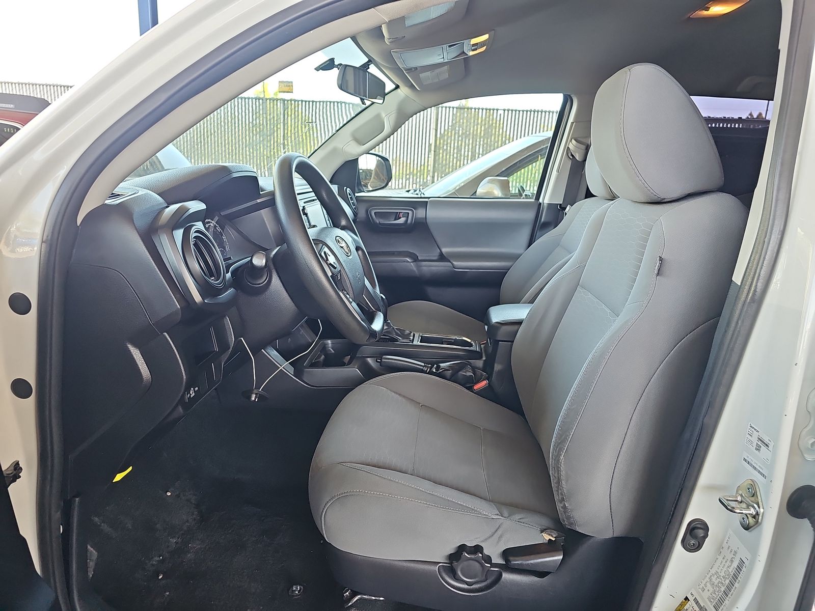 2017 Toyota Tacoma SR RWD