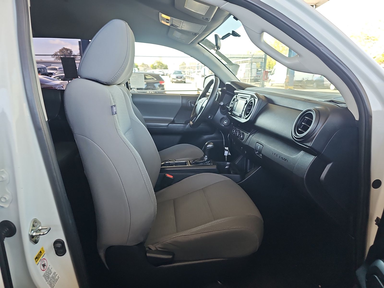 2017 Toyota Tacoma SR RWD