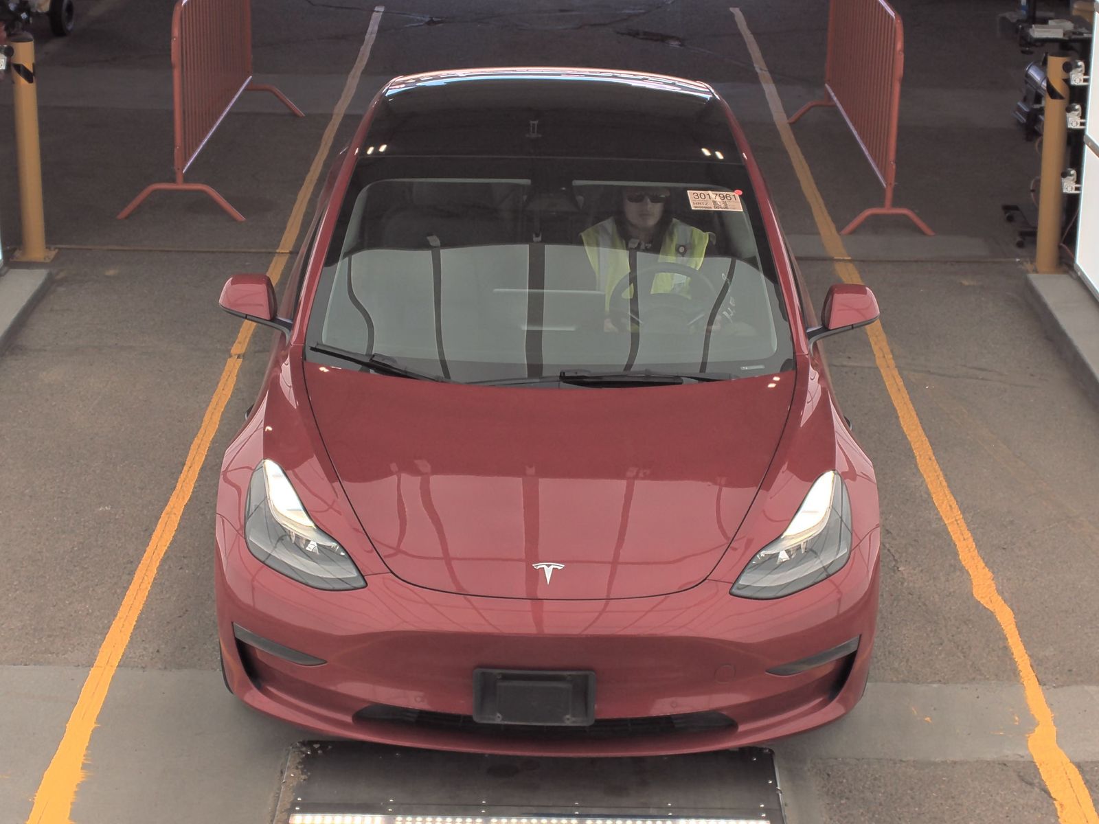 2022 Tesla Model 3 Standard Range RWD