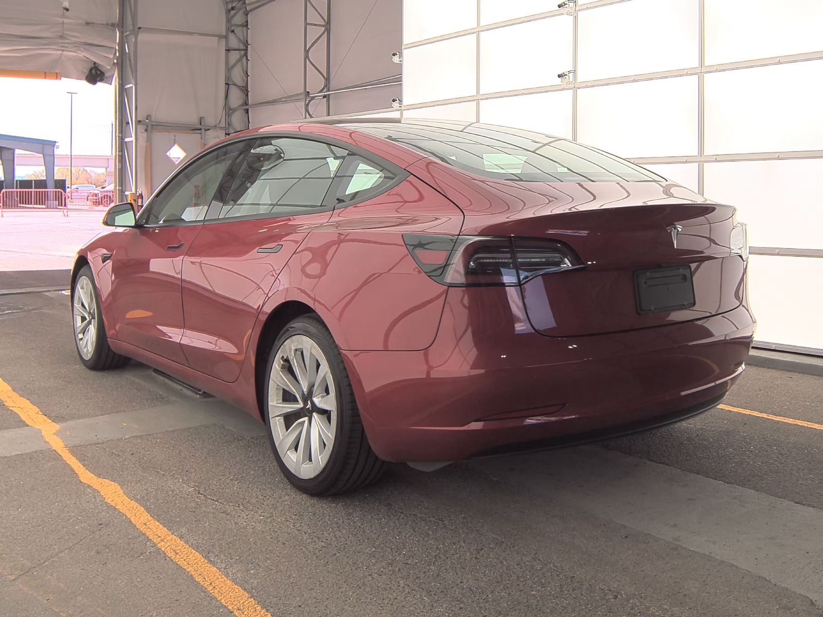 2022 Tesla Model 3 Standard Range RWD