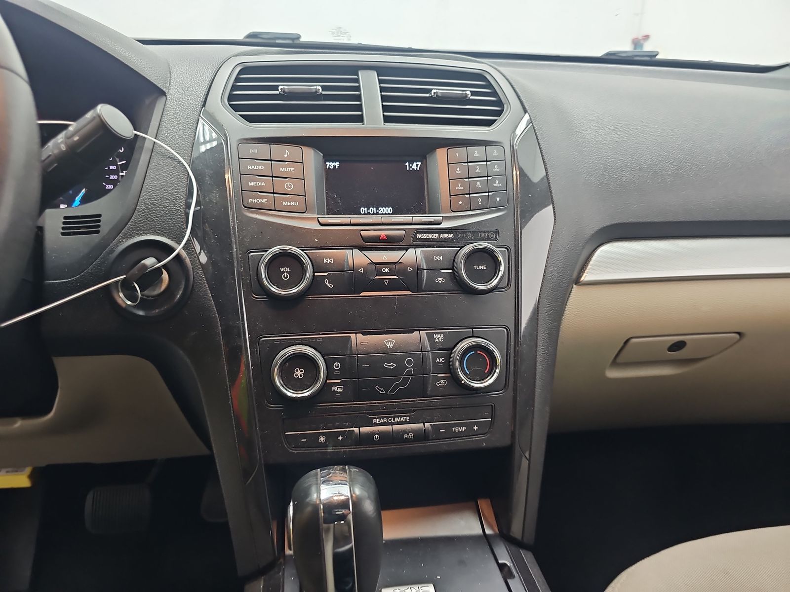 2018 Ford Explorer Base FWD