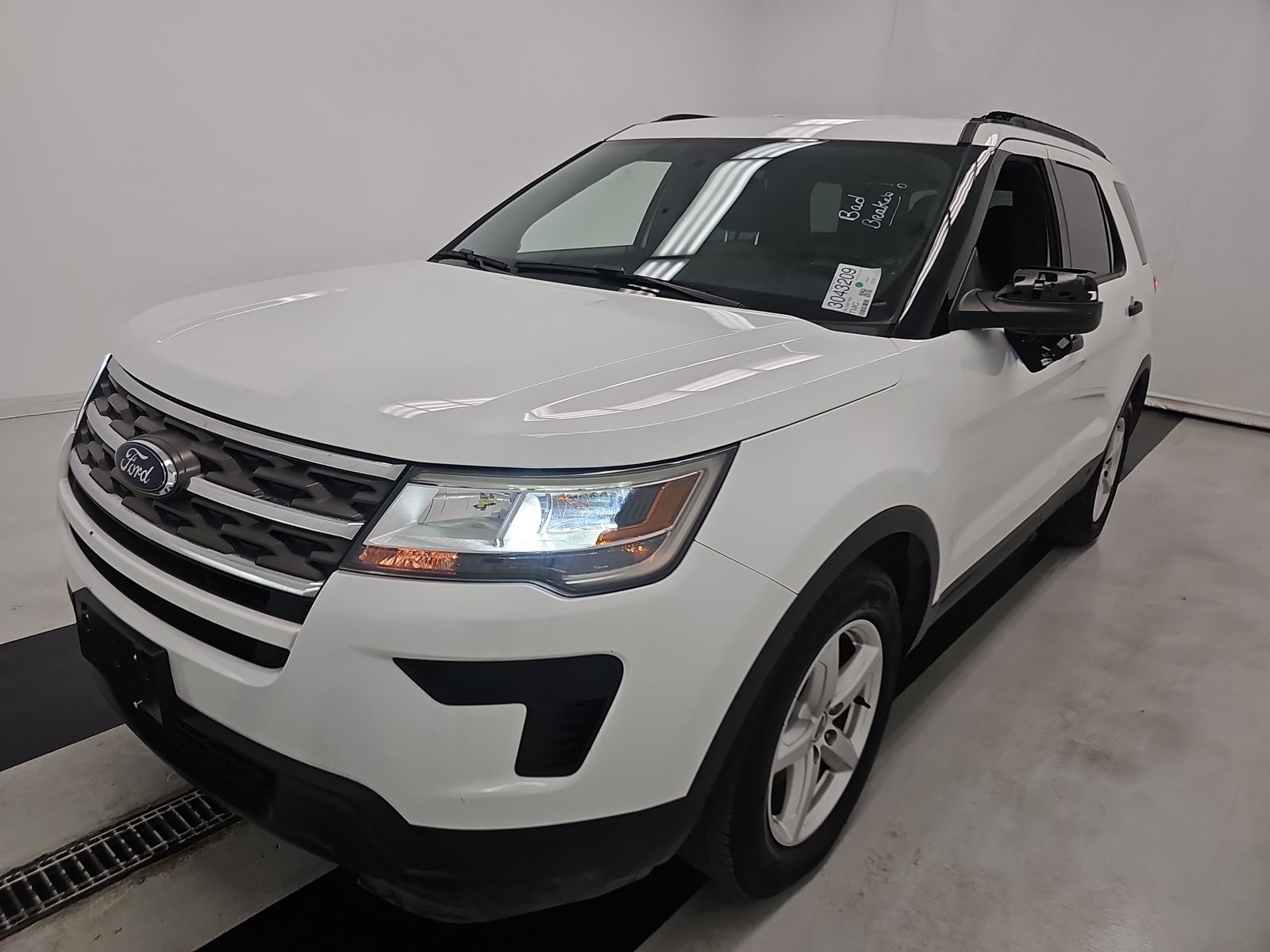 2018 Ford Explorer Base FWD