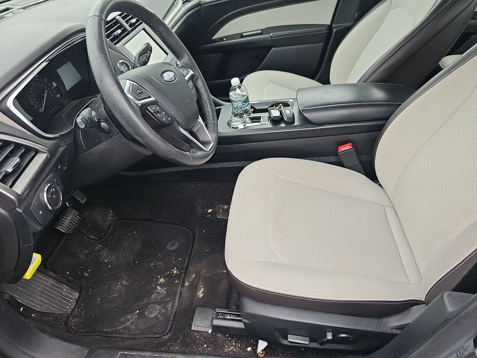 2020 Ford Fusion SE FWD