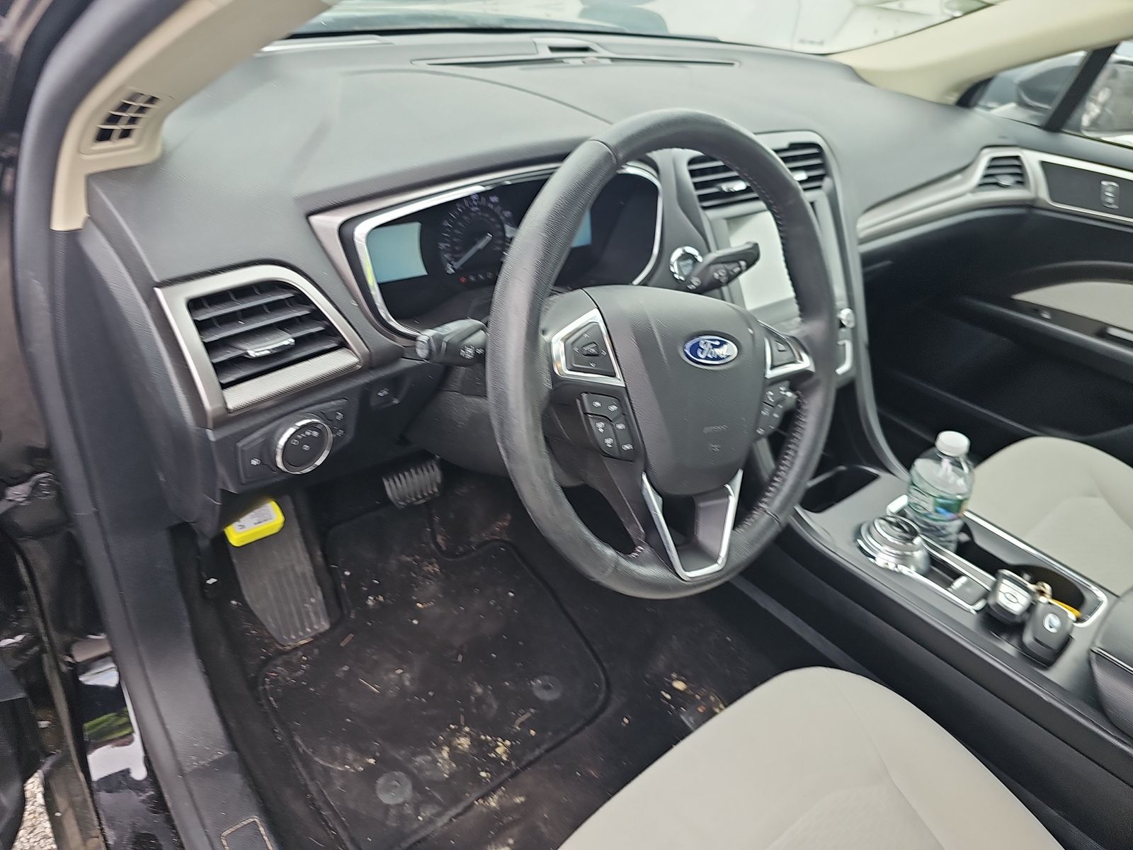 2020 Ford Fusion SE FWD