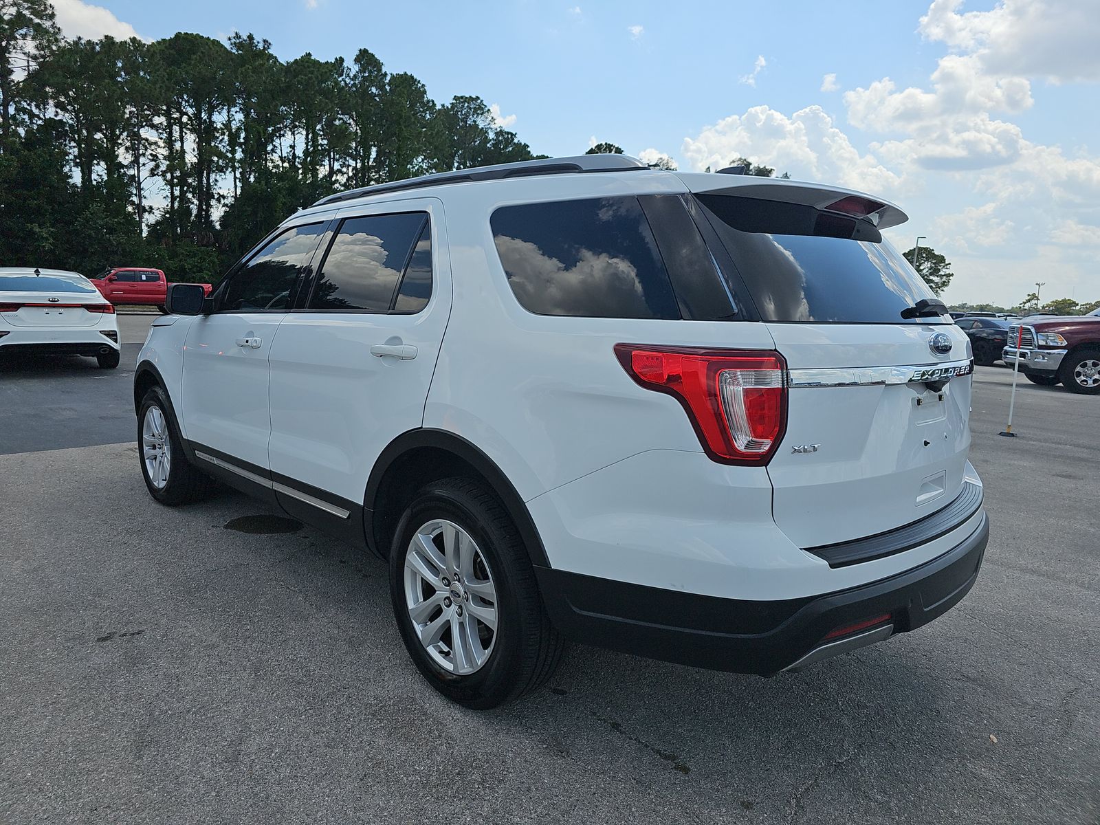 2019 Ford Explorer XLT AWD