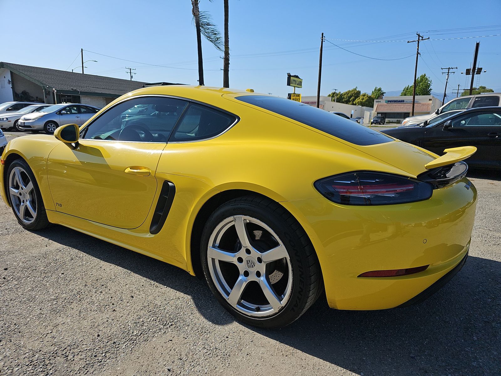 2018 Porsche 718 Cayman Base RWD