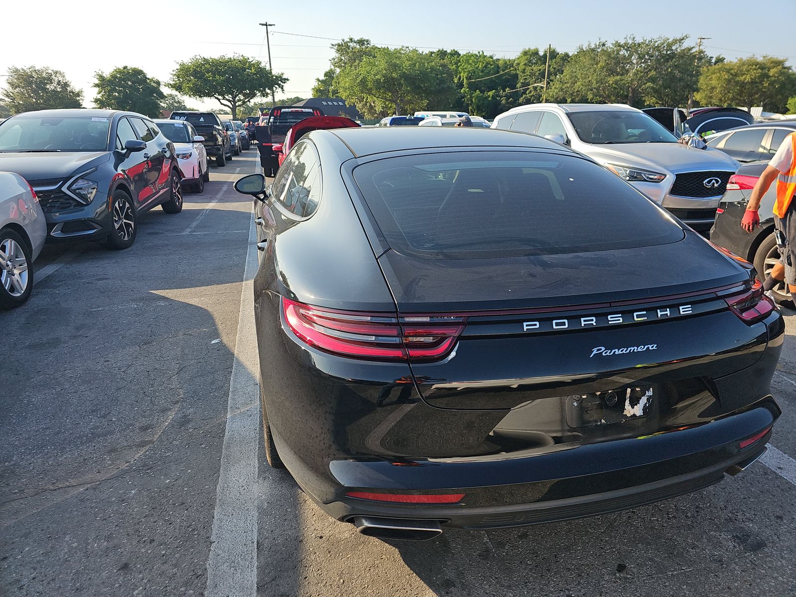 2018 Porsche Panamera Base RWD